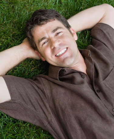 Dr. Fred Hecht, a Staten Island dentist, can diagnose gum disease and recommend periodontal treatment.